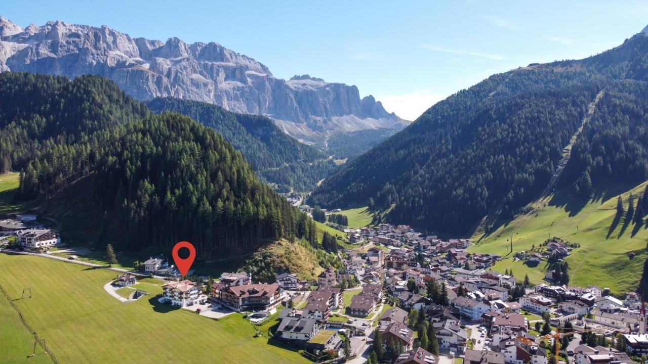Garni Hotel Bel Vert Selva di Val Gardena Exterior foto